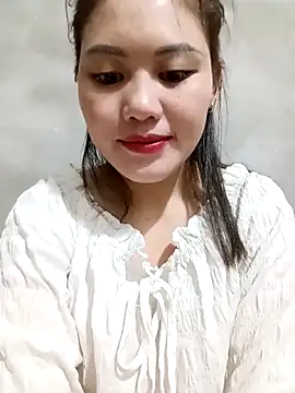 Snapshot of Anna_516 chatting on February 12, 1:27 am Anna 516 online show from February 12, 1:27 am