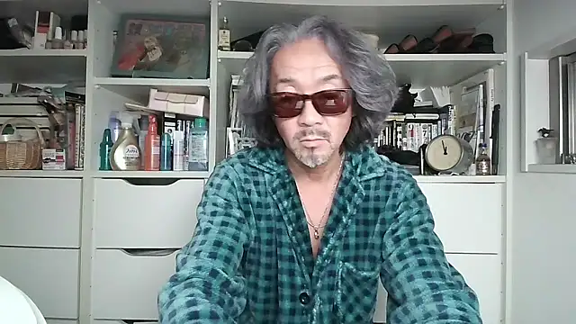 MtaS1 online show from March 31, 2:52 pm