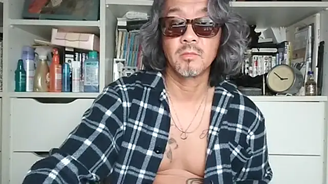 MtaS1 online show from March 18, 5:47 pm