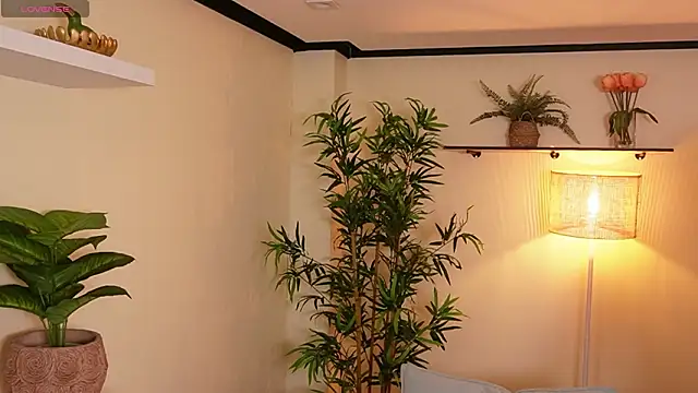 Kore  1 online show from March 15, 7:43 pm