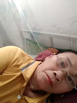 miko nyan2006 online show from April 4, 5:03 am