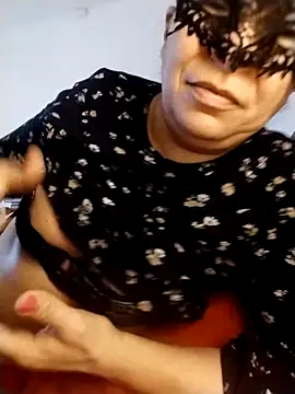 Snapshot of oxavector chatting on February 11, 9:09 am oxavector online show from February 11, 9:09 am