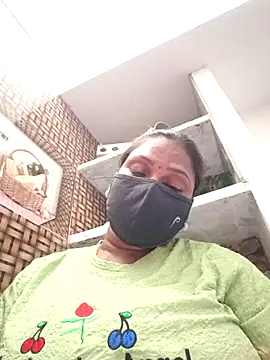 Tamil Hot Nisha online show from February 18, 6:22 am