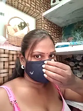 Tamil Hot Nisha online show from February 17, 6:11 am