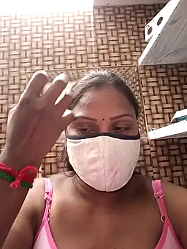 Tamil Hot Nisha online show from February 13, 5:13 pm