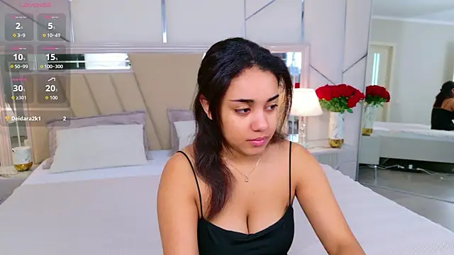 Luna Cortier online show from May 28, 5:15 am