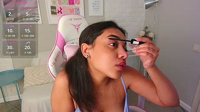 Luna Cortier online show from March 7, 5:36 am