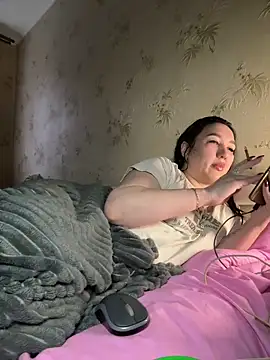 Naughtgirl 2026 online show from February 14, 2:17 pm