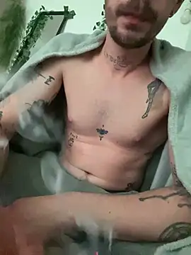 Piratee666 online show from March 17, 12:46 am