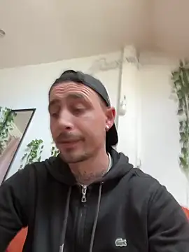 Piratee666 online show from April 15, 12:21 pm