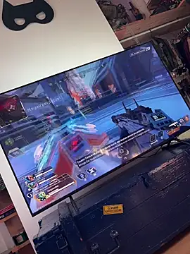 Piratee666 online show from March 24, 9:31 am