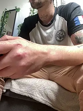 Piratee666 online show from March 12, 12:31 pm