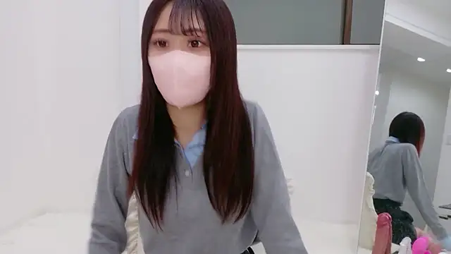 Snapshot of rinochan_v chatting on February 24, 3:13 pm rinochan v online show from February 24, 3:13 pm