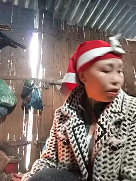 Snapshot of lena-cute chatting on February 3, 1:16 am lena-cute online show from February 3, 1:16 am