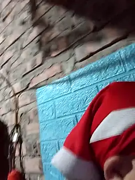 Snapshot of lena-cute chatting on February 17, 11:24 pm lena-cute online show from February 17, 11:24 pm