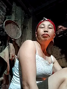 lena-cute online show from April 11, 10:24 pm