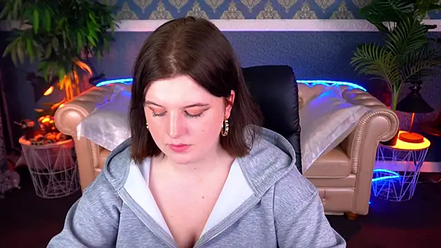 KristiFoxy online show from March 30, 6:42 pm