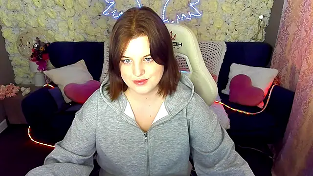 KristiFoxy online show from March 24, 6:13 am