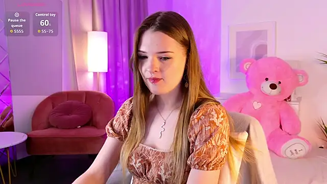 StarryLia online show from April 7, 8:21 pm