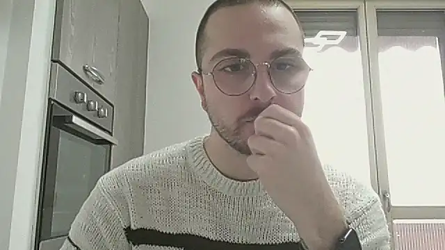 ItalianAlex online show from February 2, 10:58 am