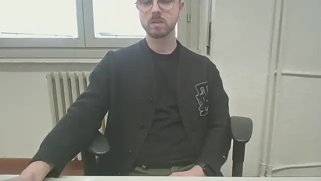 ItalianAlex online show from March 11, 1:49 pm