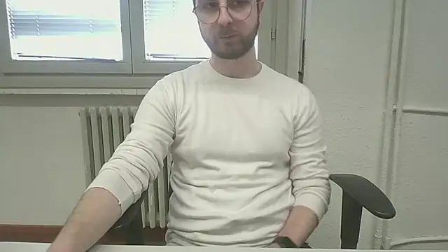 ItalianAlex online show from March 6, 2:12 pm