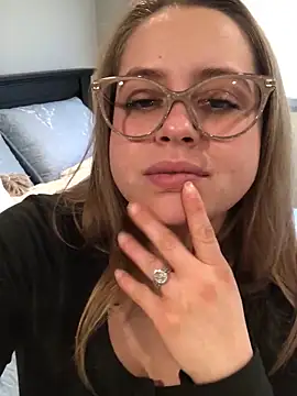 xxlivecouple online show from March 2, 12:11 am