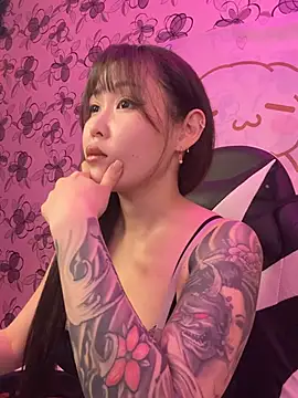 YukiiTYAN online show from May 8, 2:32 pm