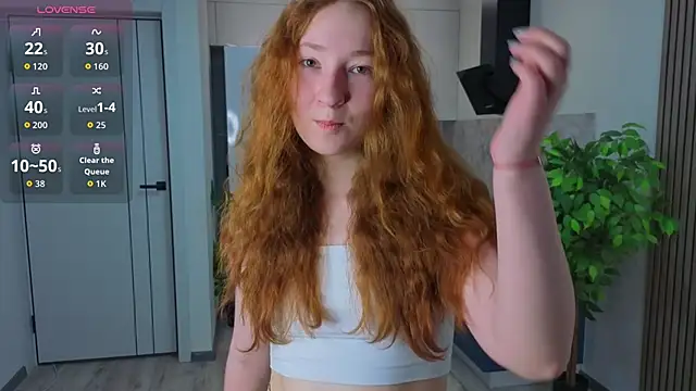 MaraButtrey online show from April 12, 1:09 am