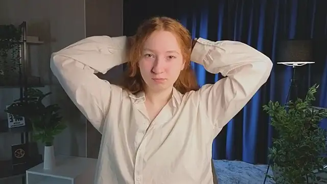 MaraButtrey online show from February 8, 1:25 am