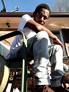 Snapshot of Joecool1009 chatting on February 28, 9:14 pm Joecool1009 online show from February 28, 9:14 pm