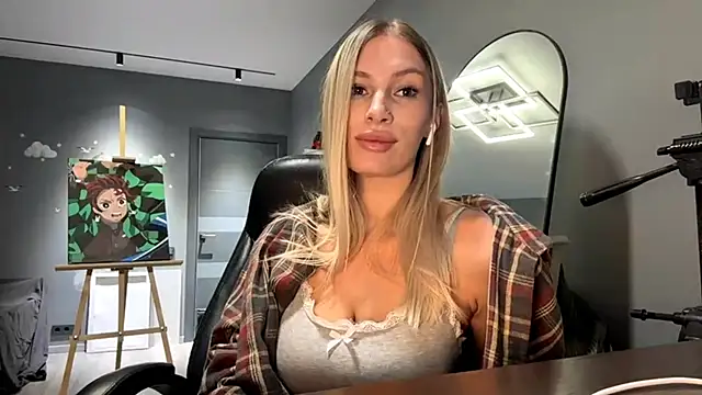 SoftnessMila online show from February 2, 3:11 pm