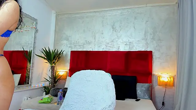 YasmineDelight online show from March 30, 7:10 am