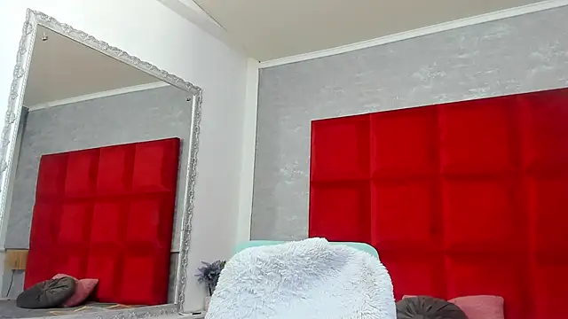 YasmineDelight online show from March 13, 8:08 am