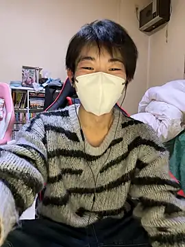 Snapshot of Mura109905 chatting on February 10, 12:26 pm Mura109905 online show from February 10, 12:26 pm