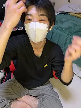 Snapshot of Mura109905 chatting on March 3, 12:56 pm Mura109905 online show from March 3, 12:56 pm