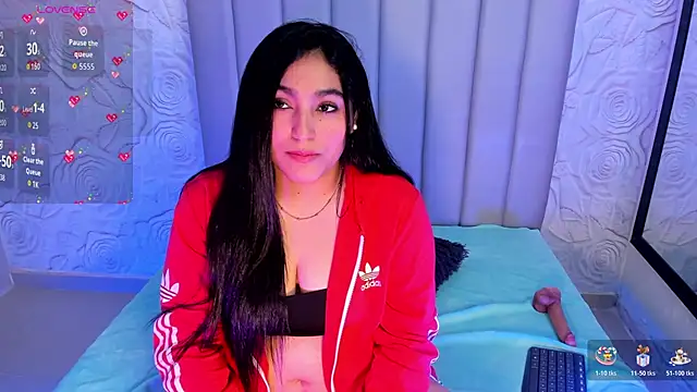 Lya dubois  online show from April 17, 8:33 pm