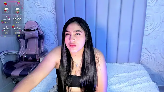 Lya dubois  online show from February 28, 1:33 pm