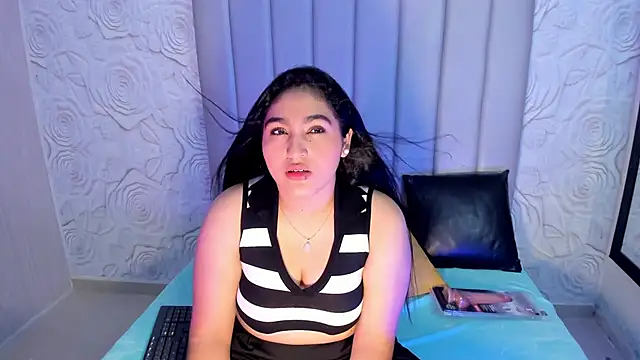 Lya dubois  online show from March 6, 8:26 pm