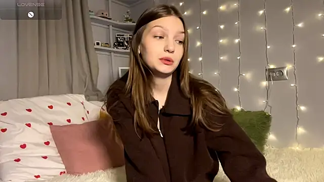 Snapshot of ameliamo chatting on February 7, 7:38 am ameliamo online show from February 7, 7:38 am