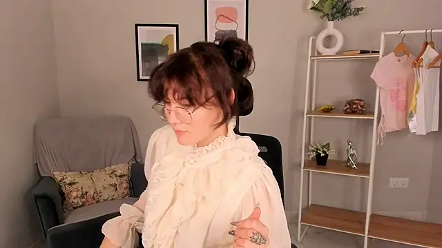 Stefani Rouds online show from February 11, 10:15 am