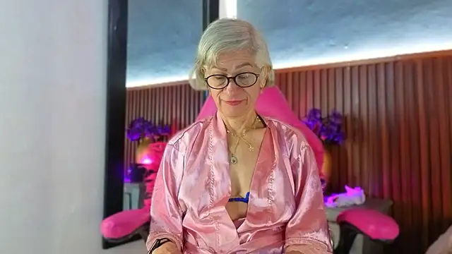 miss monserrate01 online show from March 5, 1:30 pm