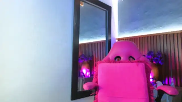 miss monserrate01 online show from March 3, 1:07 pm