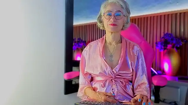 miss monserrate01 online show from April 14, 1:49 pm