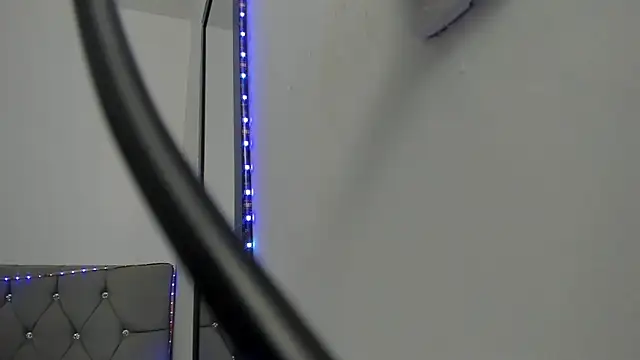  1DERECK online show from February 13, 9:20 am