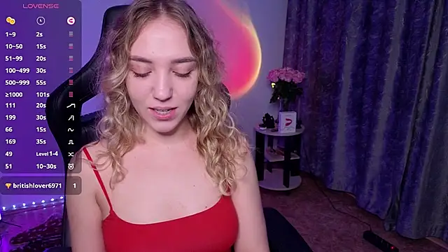 alice charm  online show from February 17, 4:15 pm