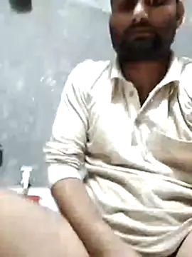 sos-boy online show from February 18, 7:10 pm