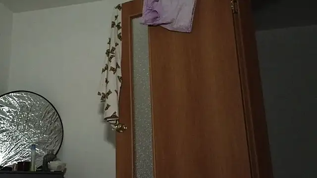 Snapshot of Gloria_Thomas chatting on February 25, 12:22 am Gloria Thomas online show from February 25, 12:22 am