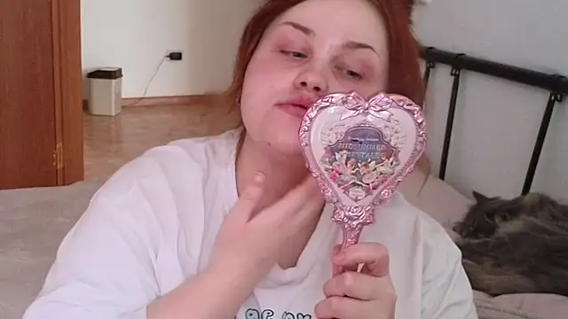 Gloria Thomas online show from March 30, 4:58 am