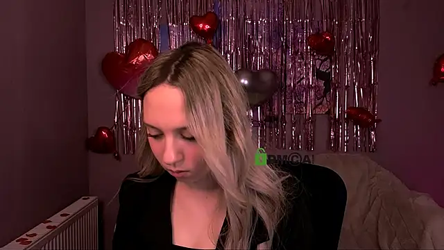 tiffani murr online show from February 13, 11:10 am